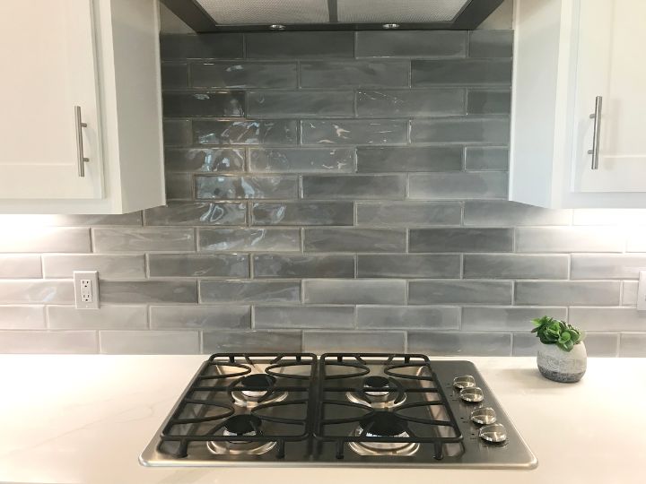 Silver State Flooring Wall Backsplash Remodeling